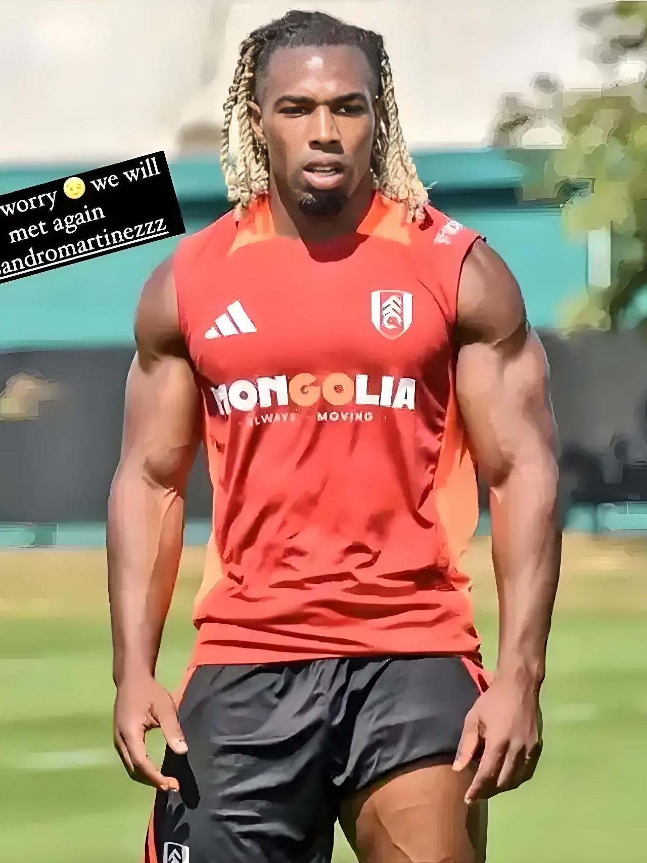 德罗巴回归赛场，挺进下一轮首场状态亮眼，FPX观众沸腾！的简单介绍-爱游戏真人网址